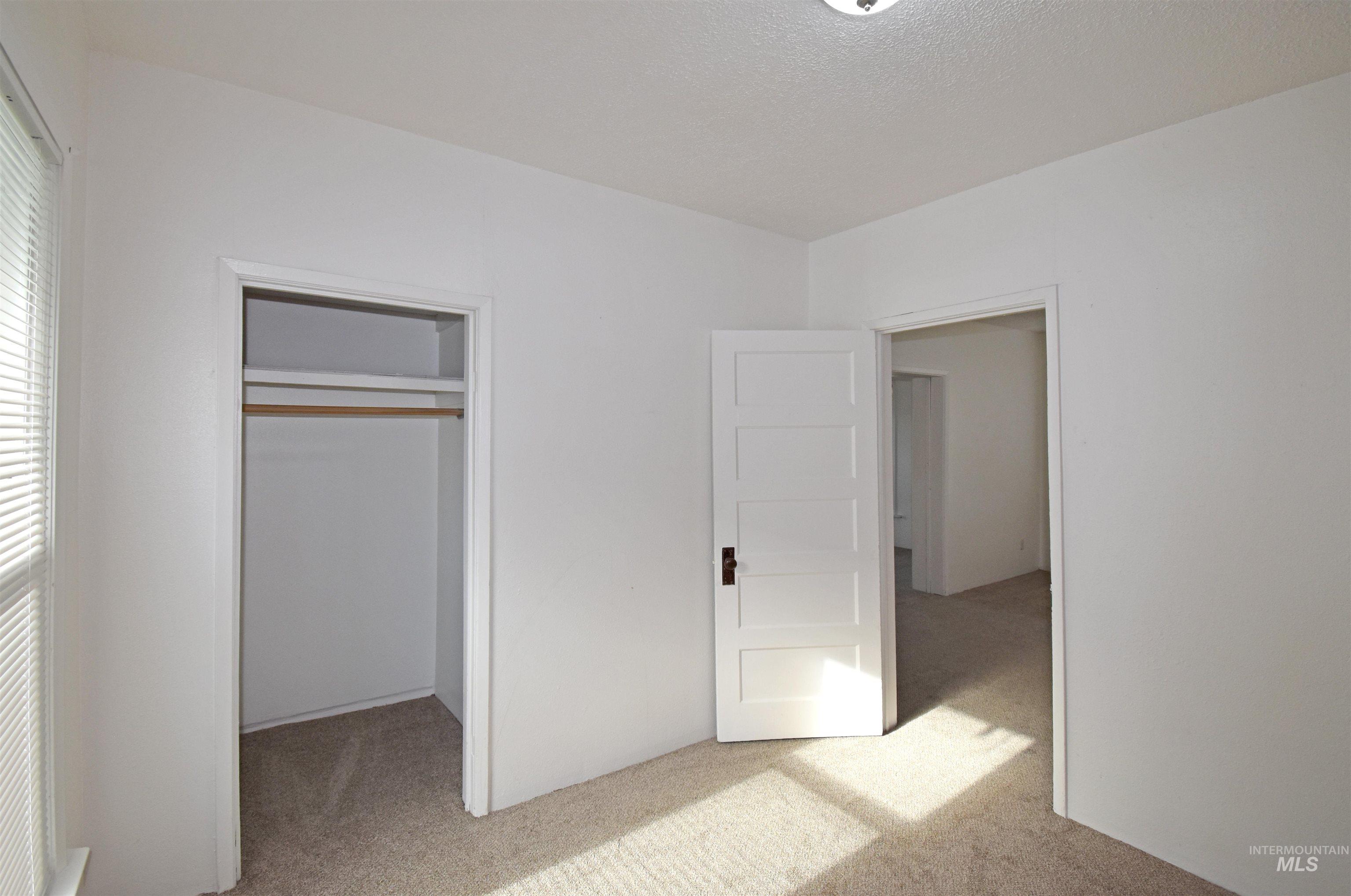 933 9th Street
