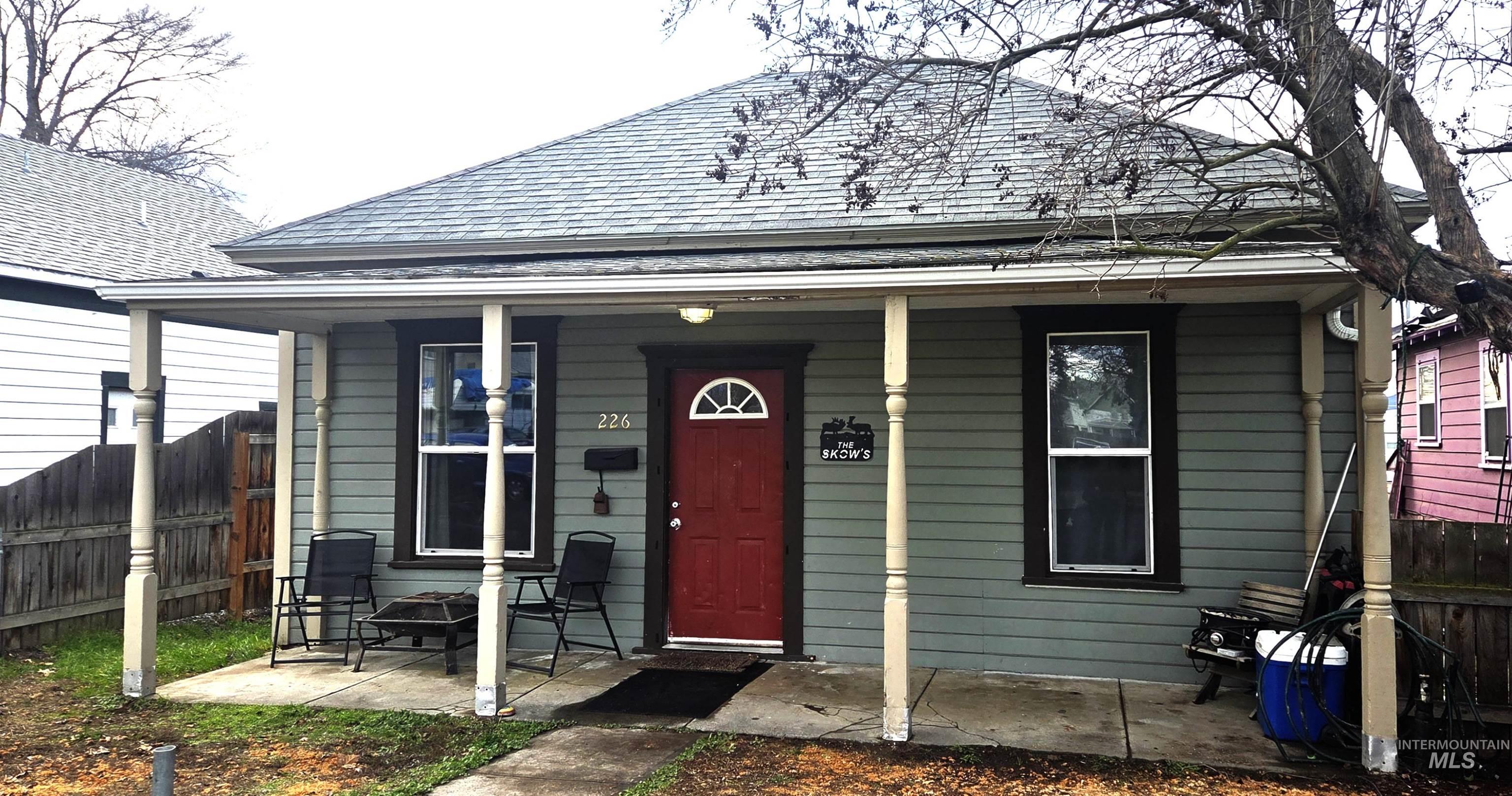 226 3rd Street