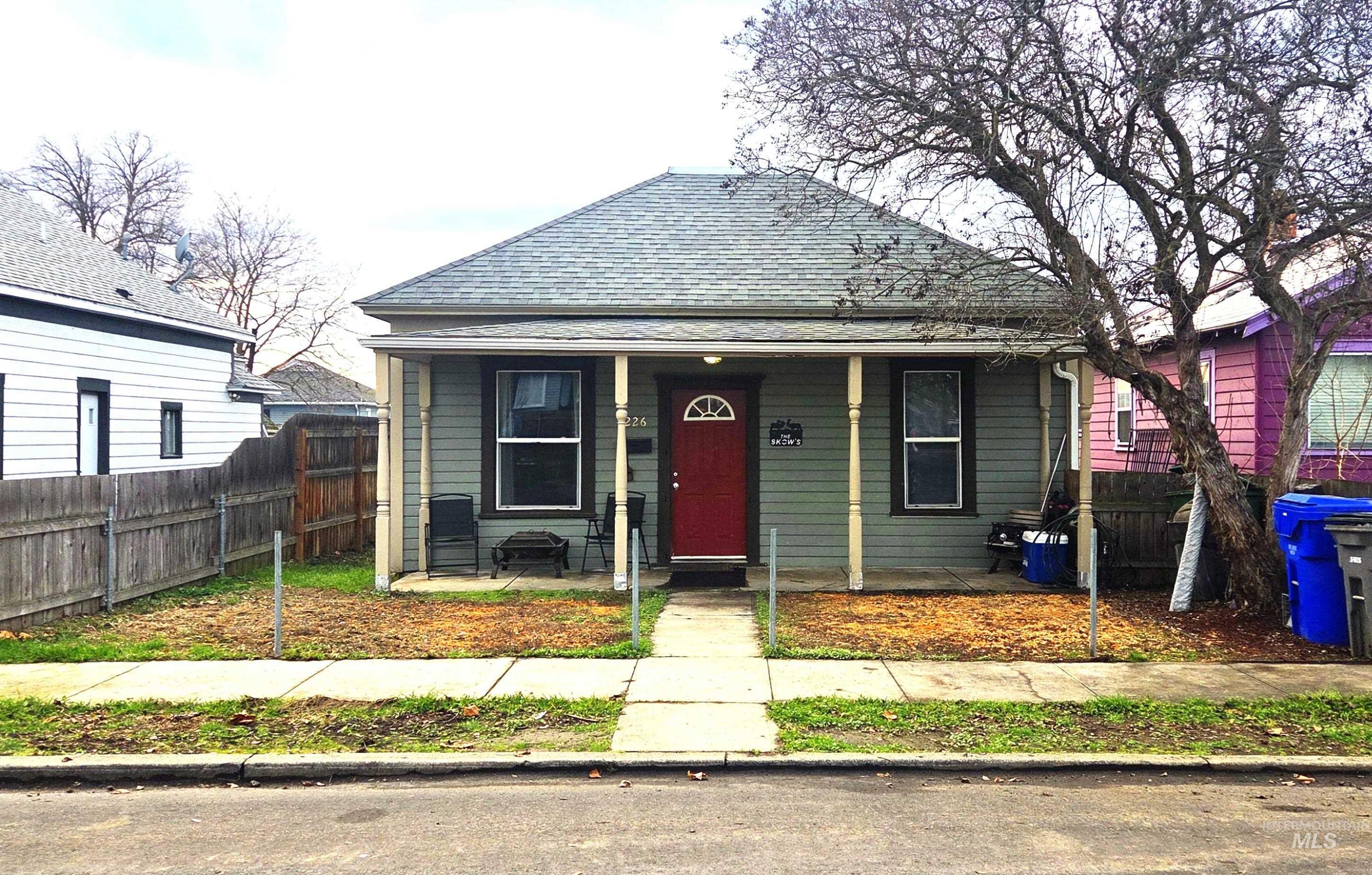 226 3rd Street