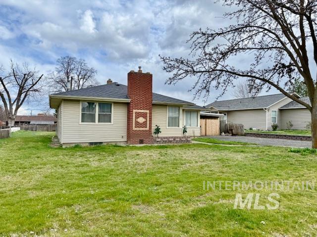 1139 Webster