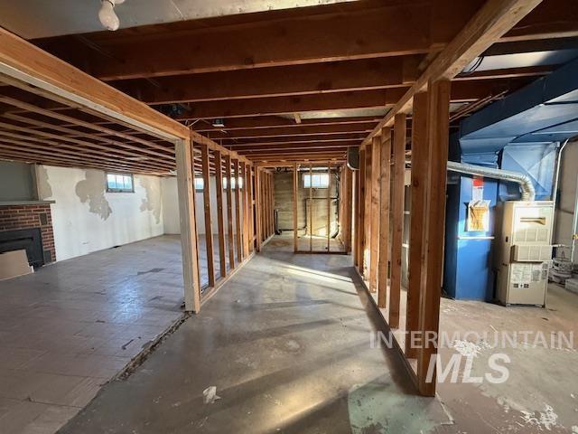 1139 Webster