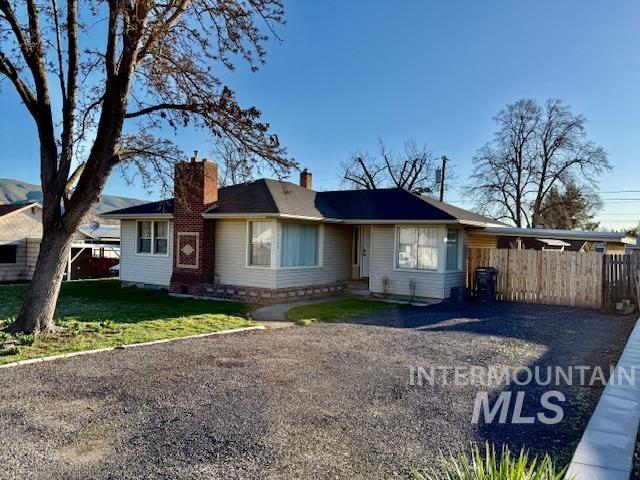 1139 Webster