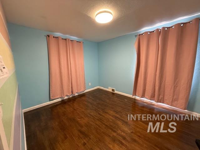 1139 Webster