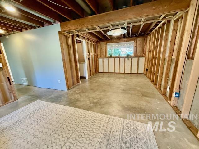 2945 S 25th Street