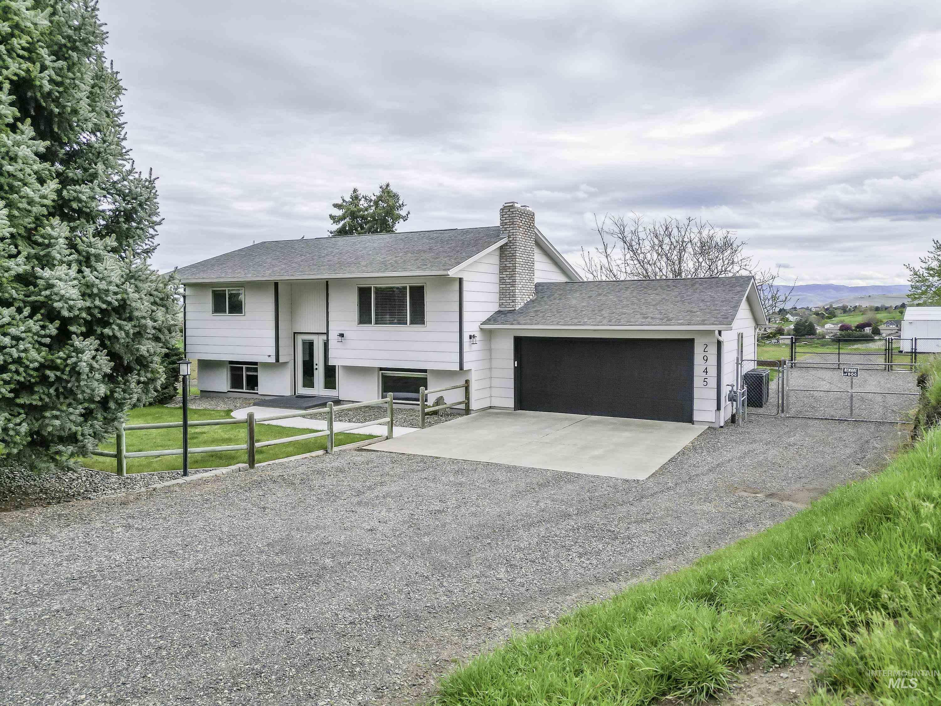2945 S 25th Street