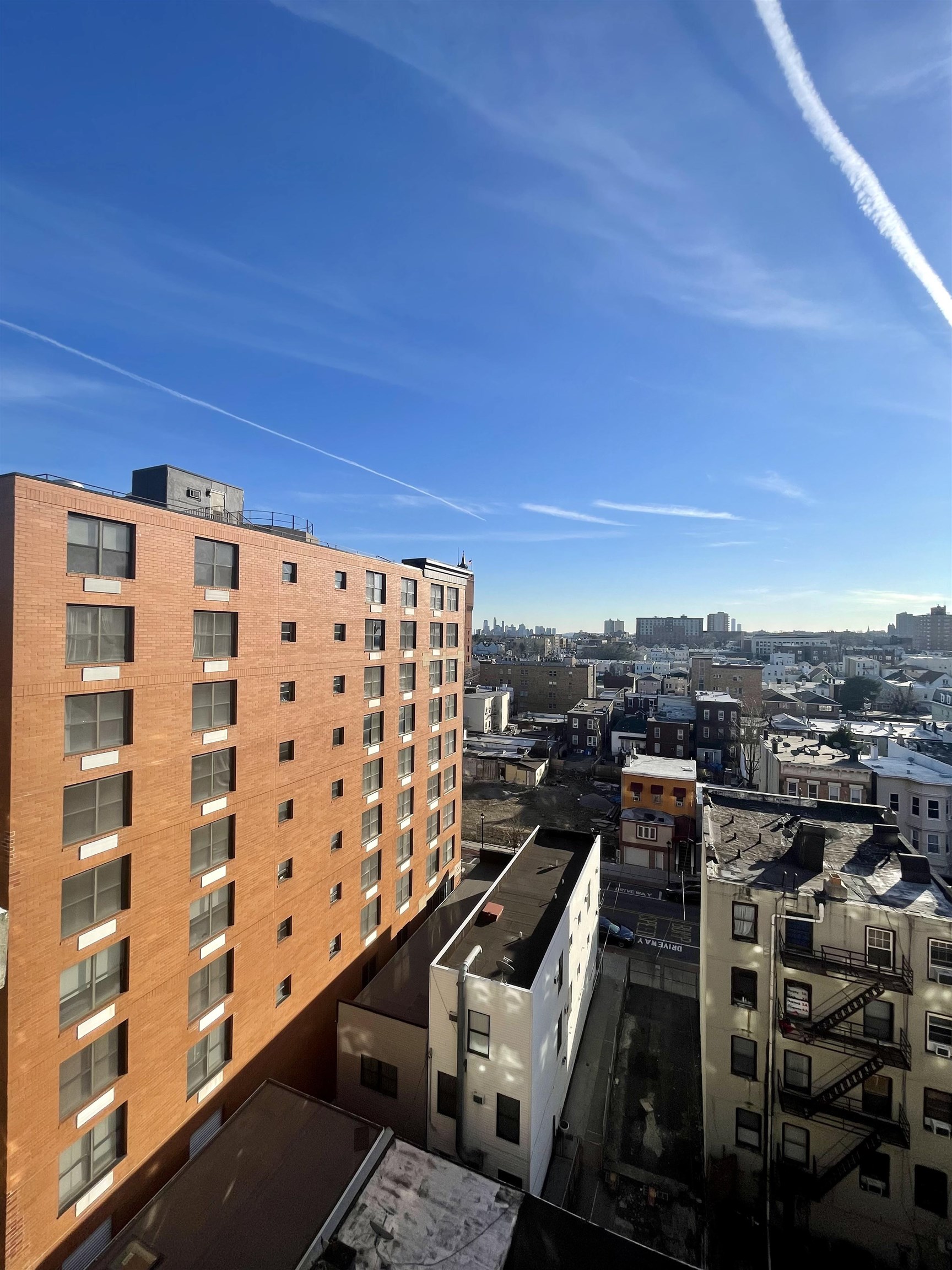 4315 PARK AVE Unit: 8D