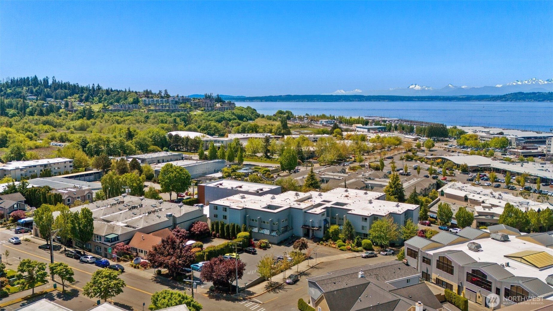 200 James Street Unit: 206