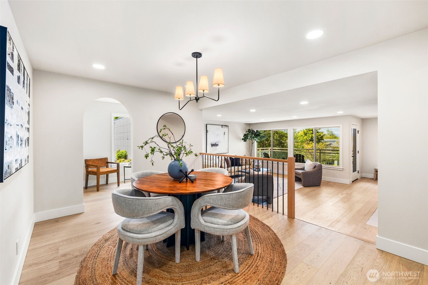 200 James Street Unit: 206