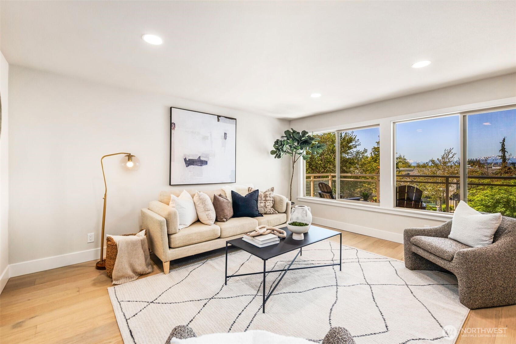 200 James Street Unit: 206