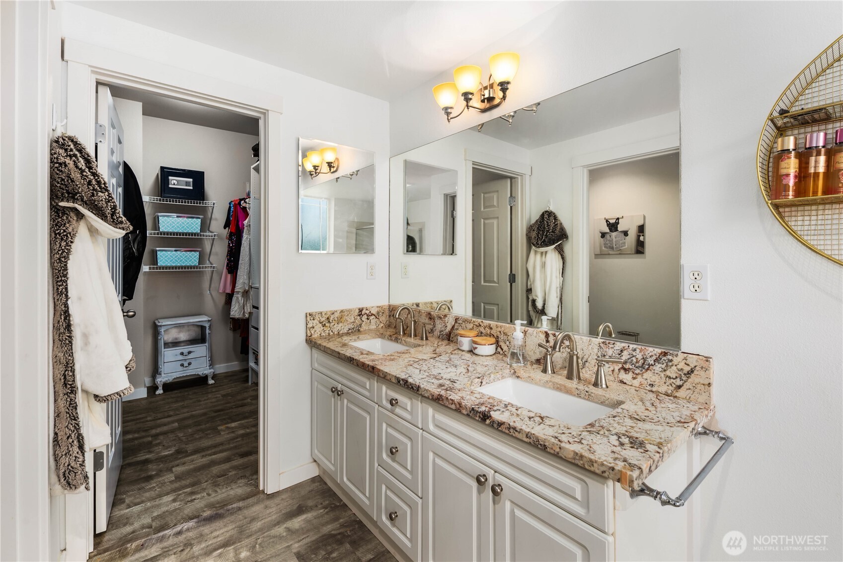 107 164th Street SE Unit: 2-301