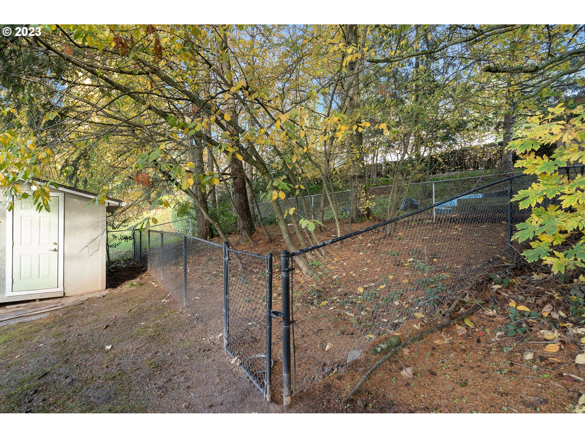 10186 SE CHAMPAGNE LN