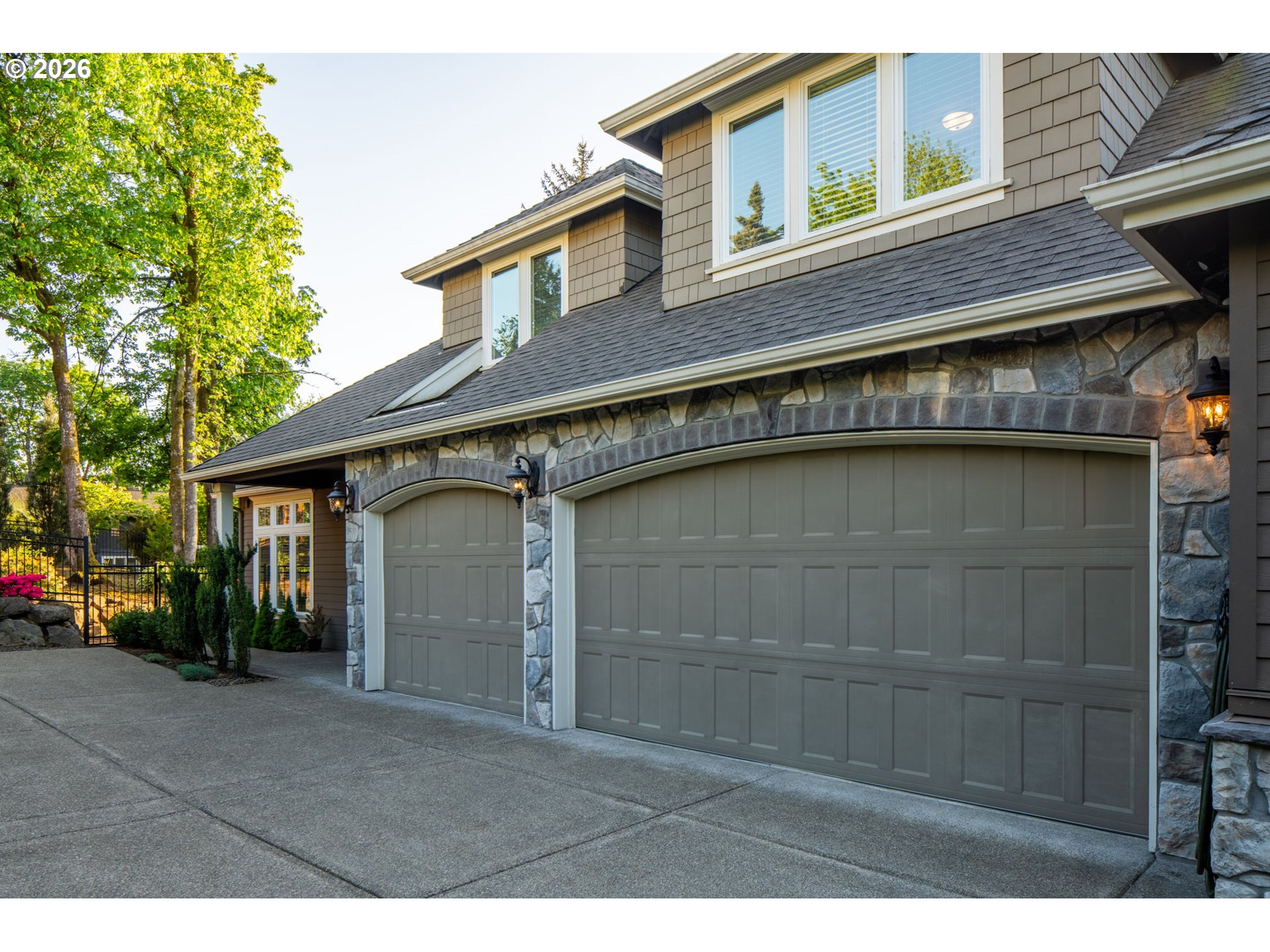 2518 WEMBLEY PARK RD