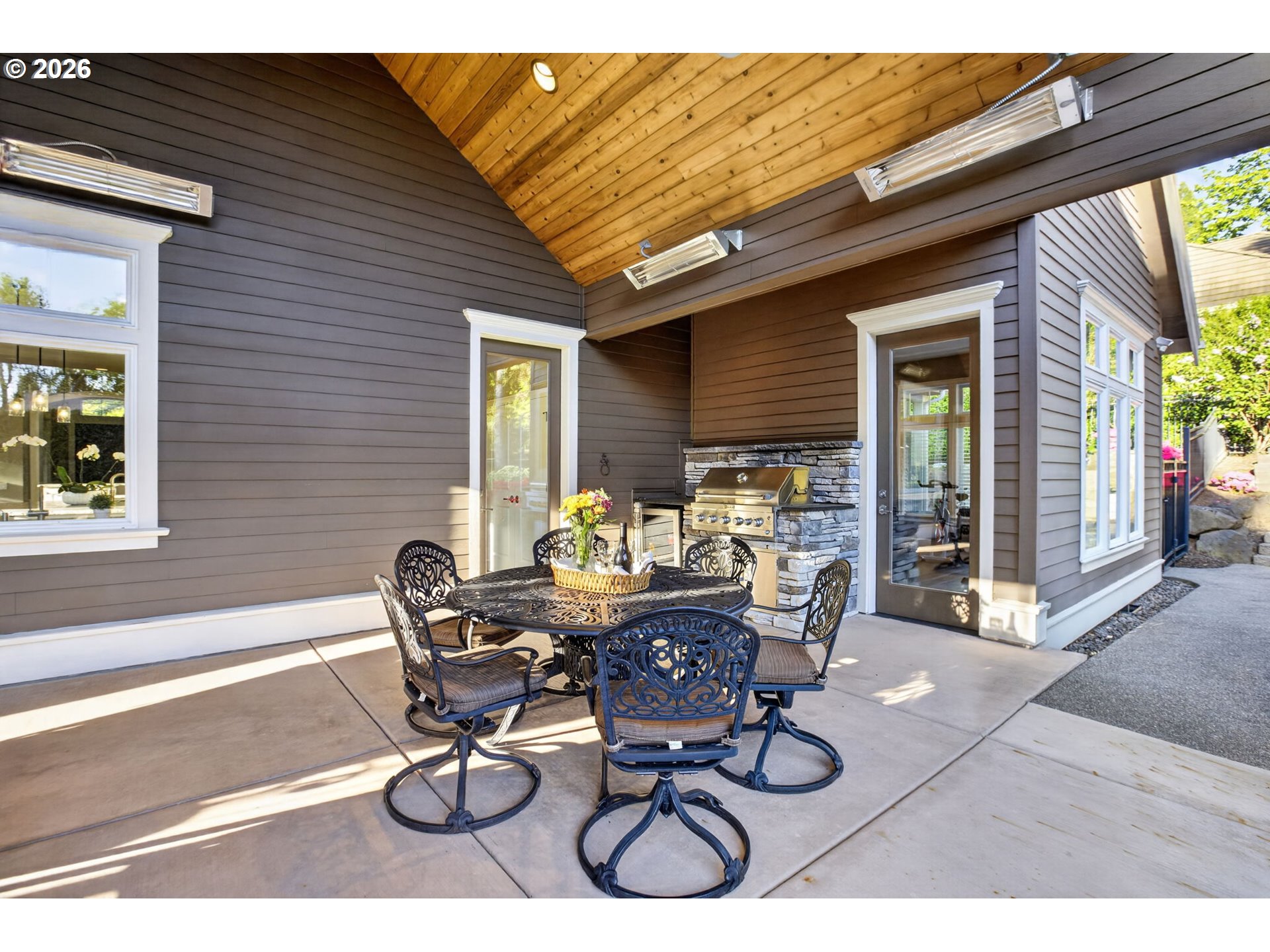 2518 WEMBLEY PARK RD
