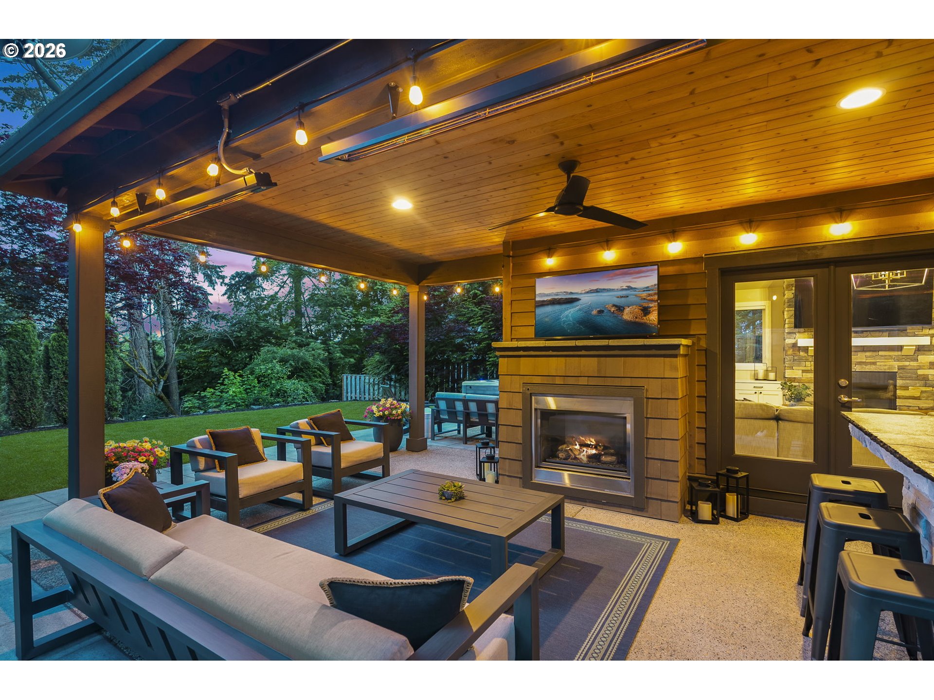4200 UPPER DR