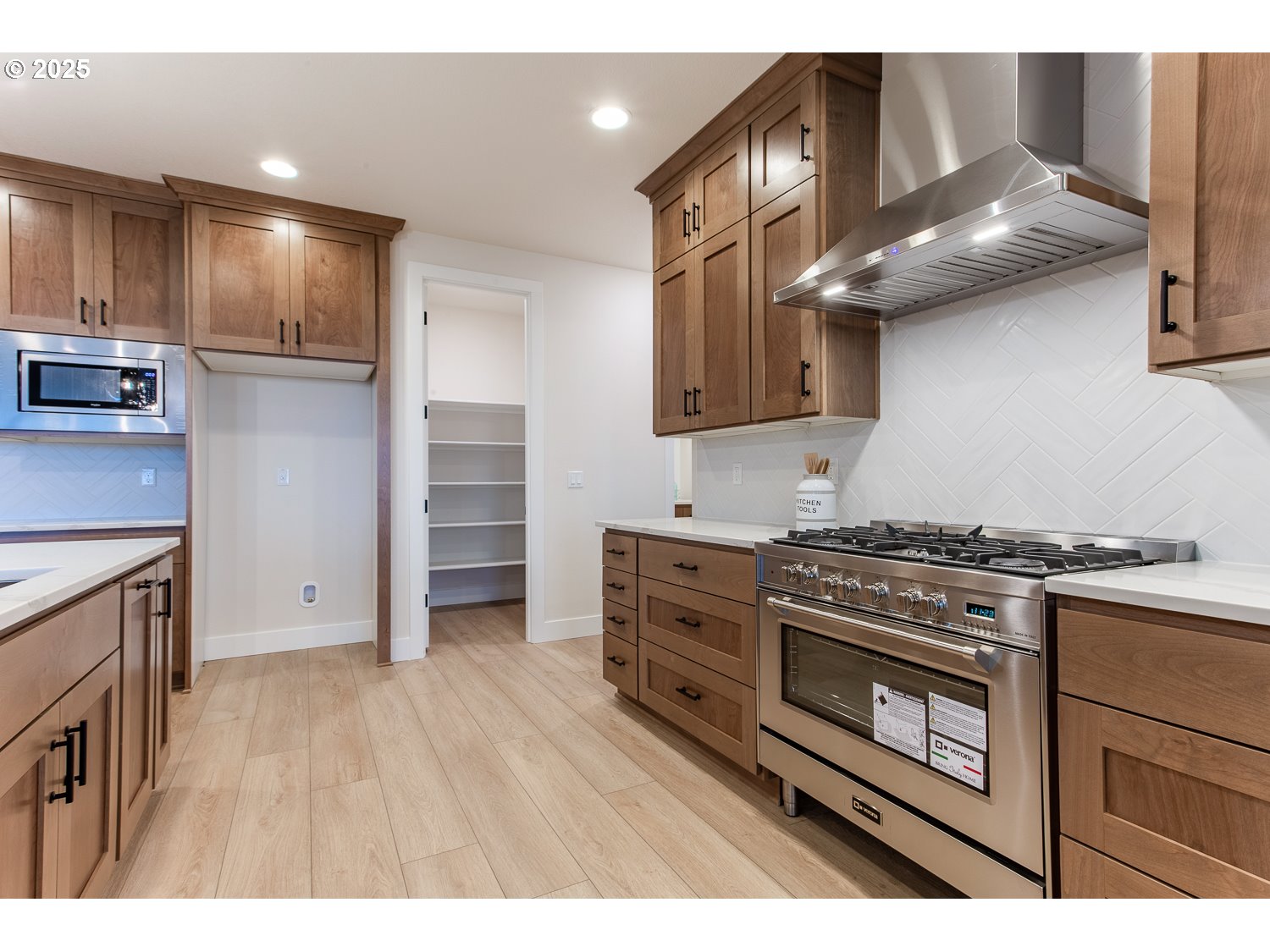 15104 SW DEEPBROOK LN