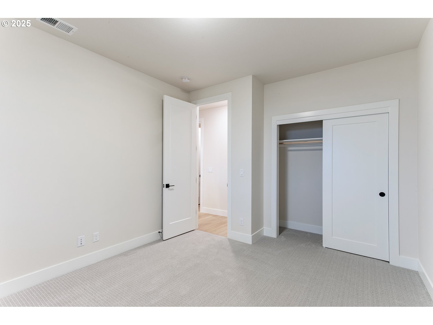 15104 SW DEEPBROOK LN