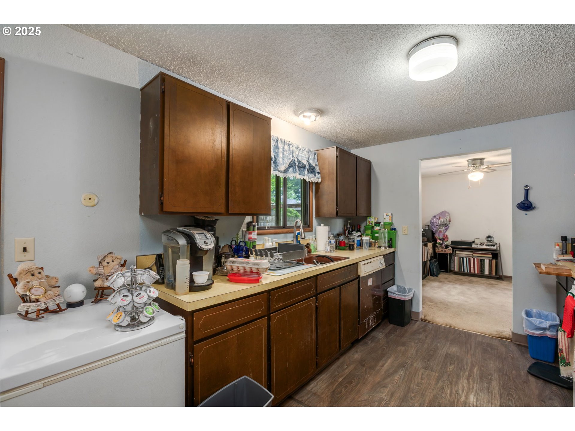 6300 SW SHAKESPEARE ST