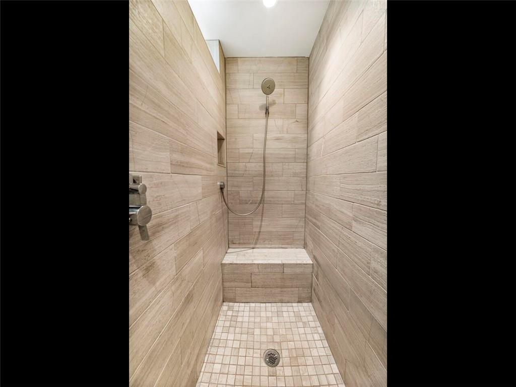 3204 Towerview Drive NE