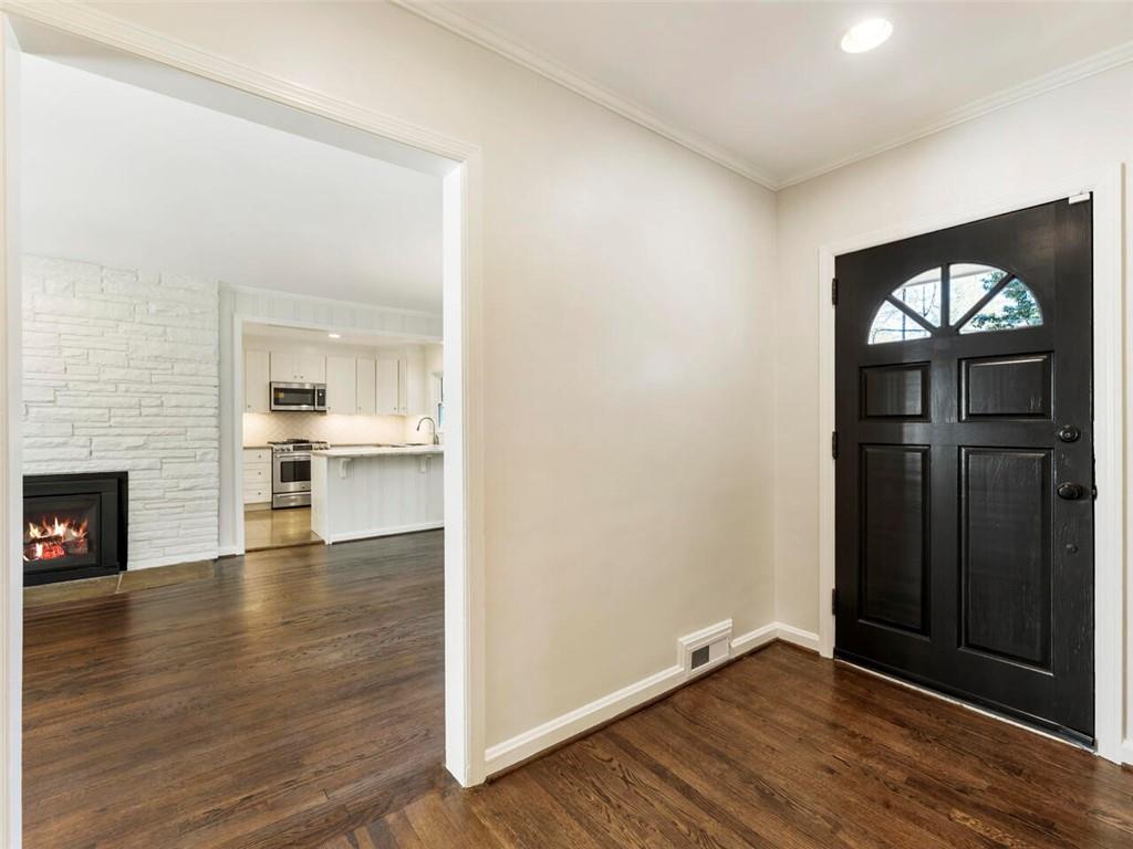 3204 Towerview Drive NE