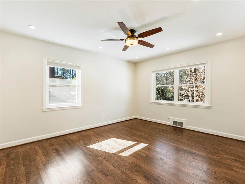 3204 Towerview Drive NE