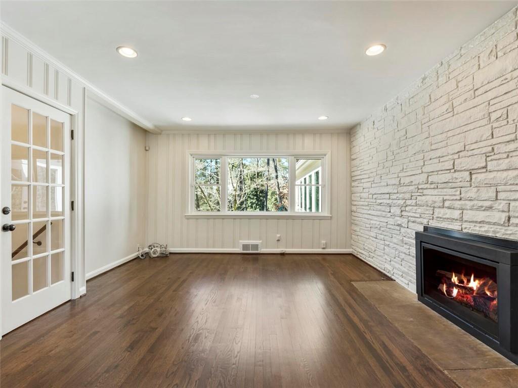 3204 Towerview Drive NE