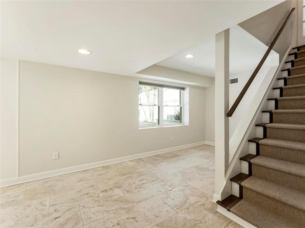 3204 Towerview Drive NE