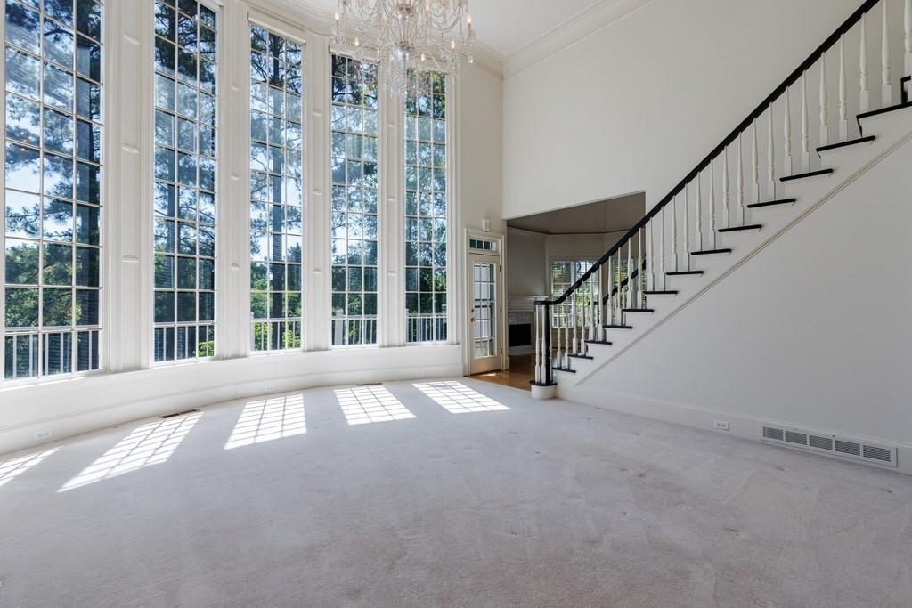 220 Jupiter Hills Point