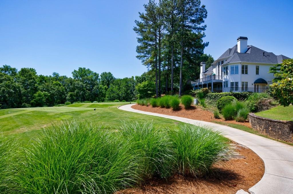 220 Jupiter Hills Point