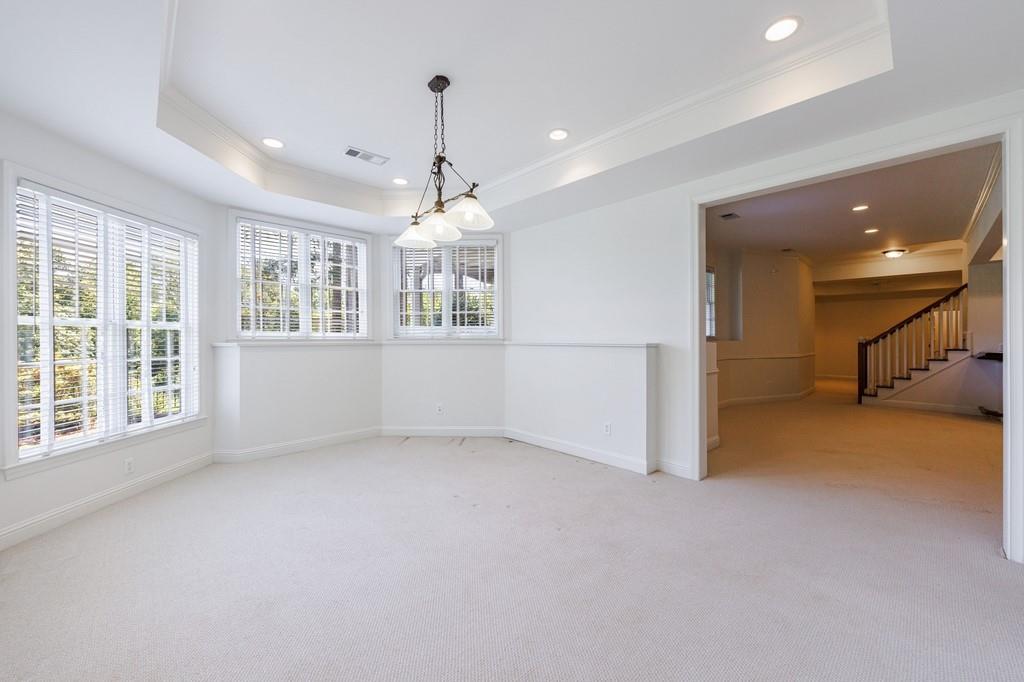 220 Jupiter Hills Point