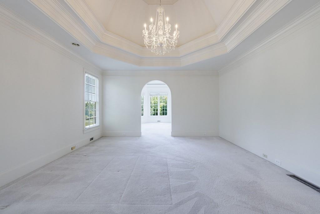 220 Jupiter Hills Point