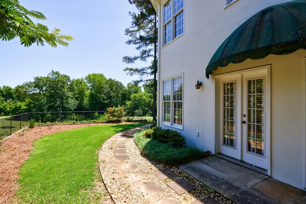 220 Jupiter Hills Point