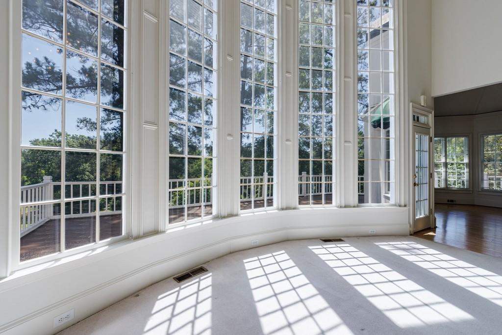 220 Jupiter Hills Point