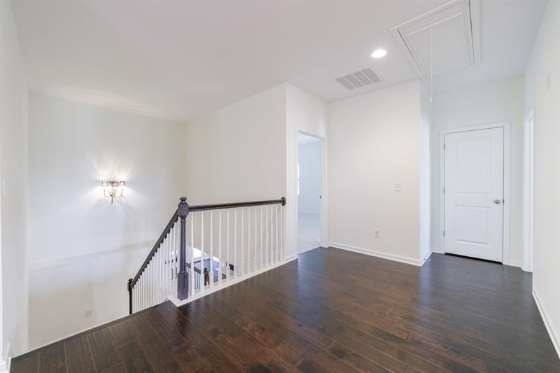 1985 Poplar Ridge Place