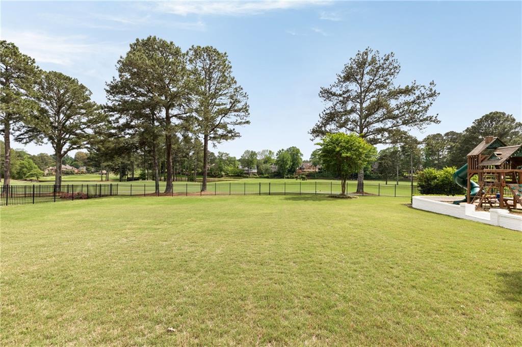 2211 Lattimore Farm Drive NW