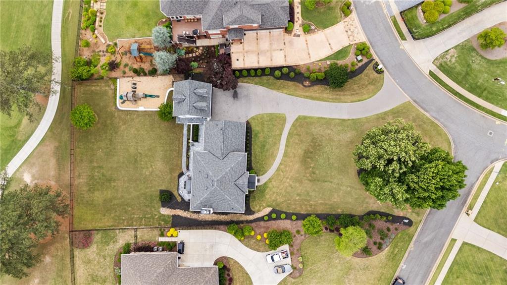 2211 Lattimore Farm Drive NW