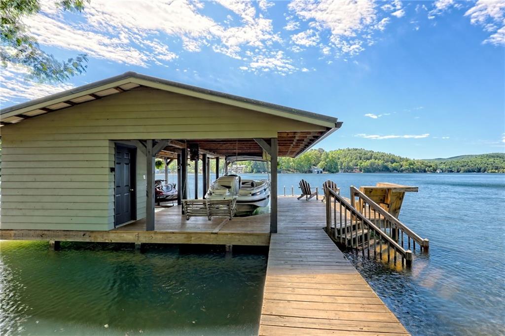 4610 Murray Cove Road