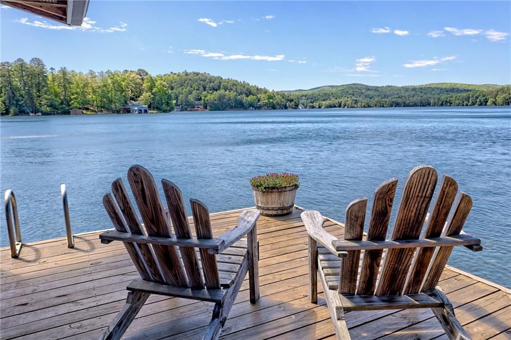 4610 Murray Cove Road