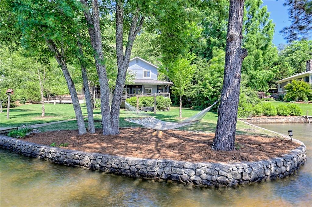 4610 Murray Cove Road