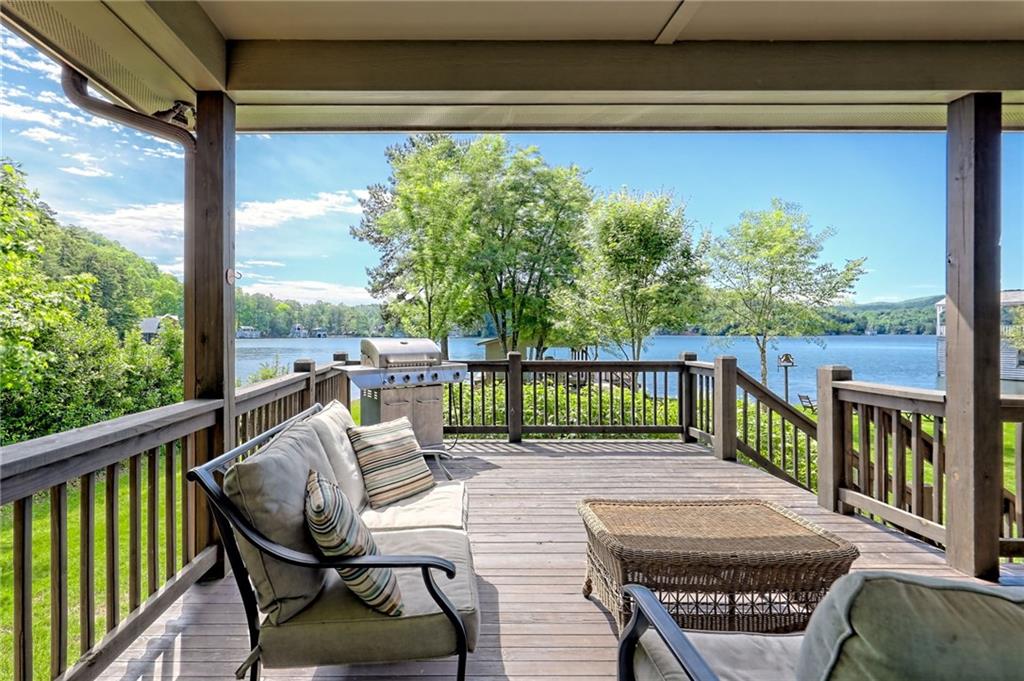 4610 Murray Cove Road