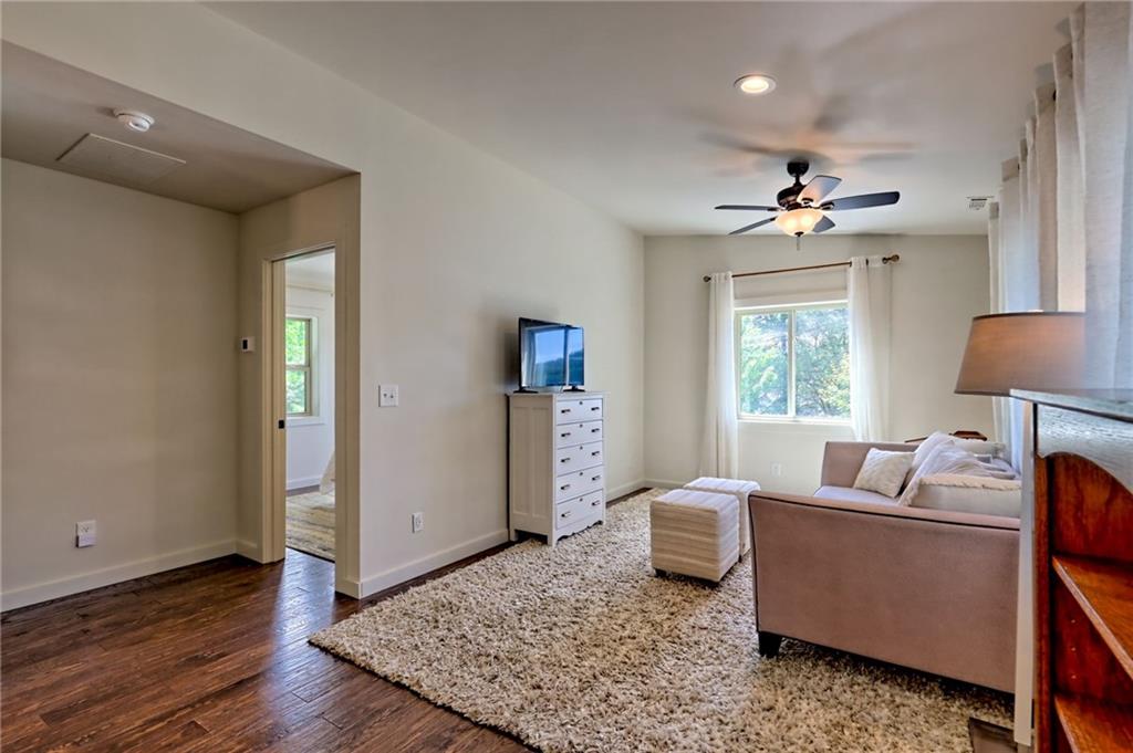 4610 Murray Cove Road