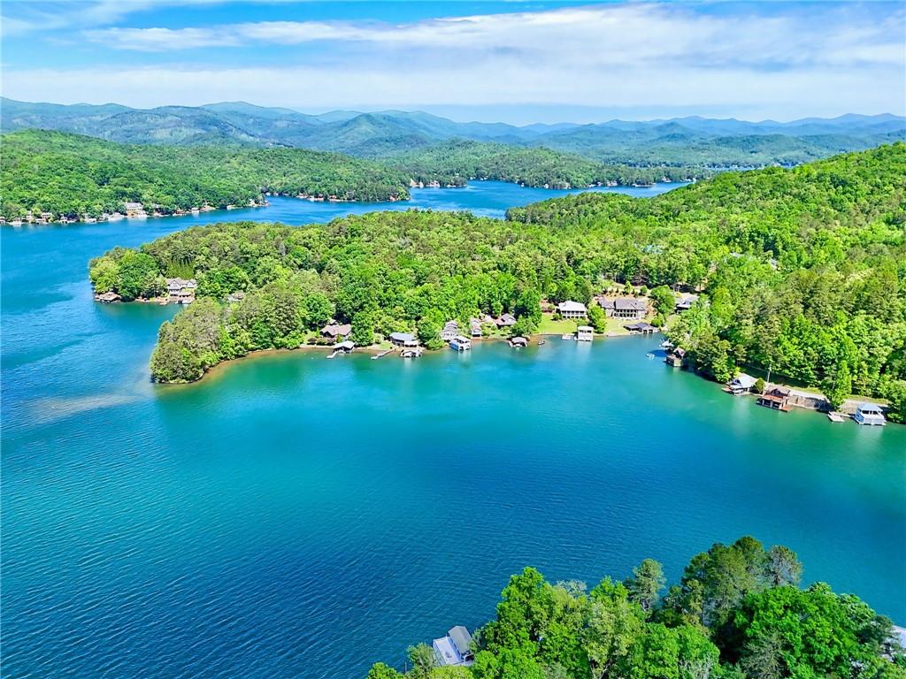 4610 Murray Cove Road