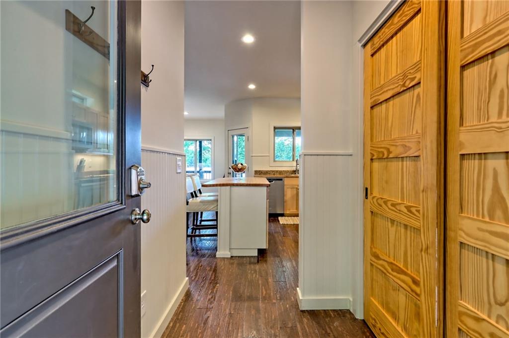 4610 Murray Cove Road