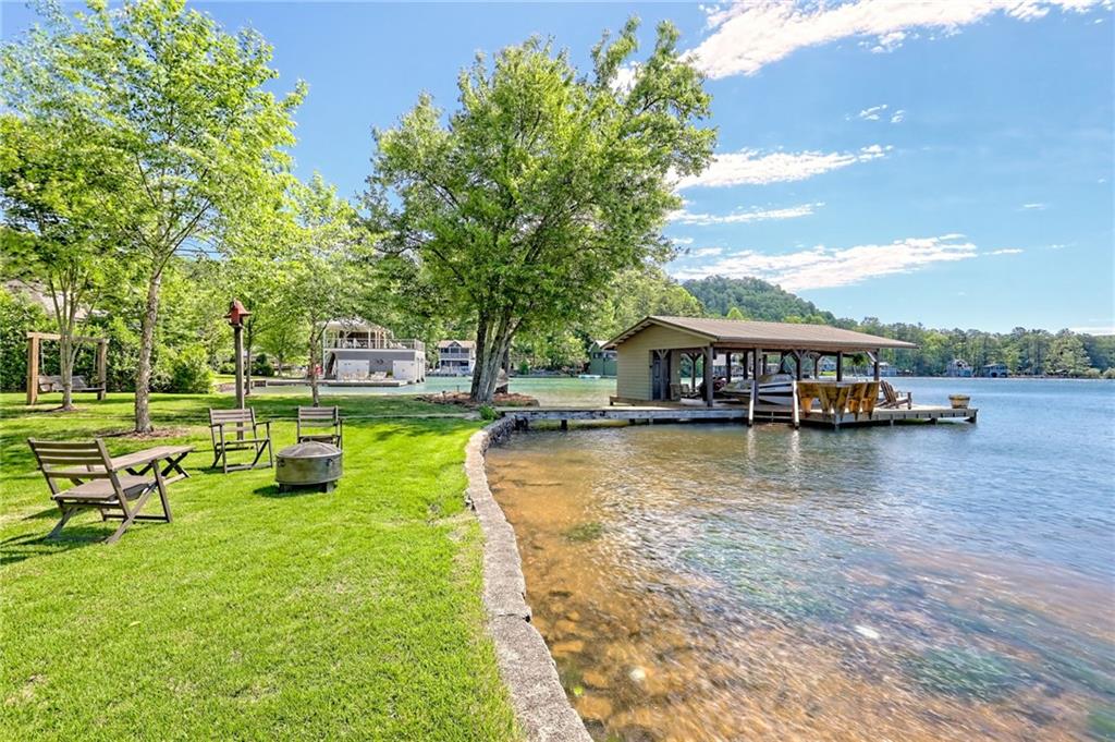 4610 Murray Cove Road