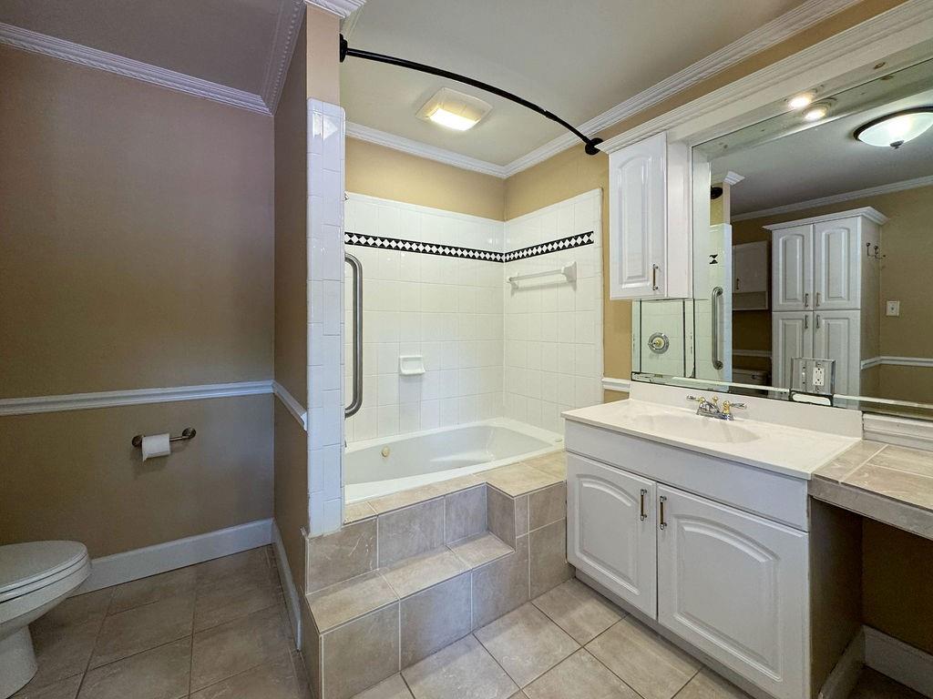 2631 Northside Drive NW