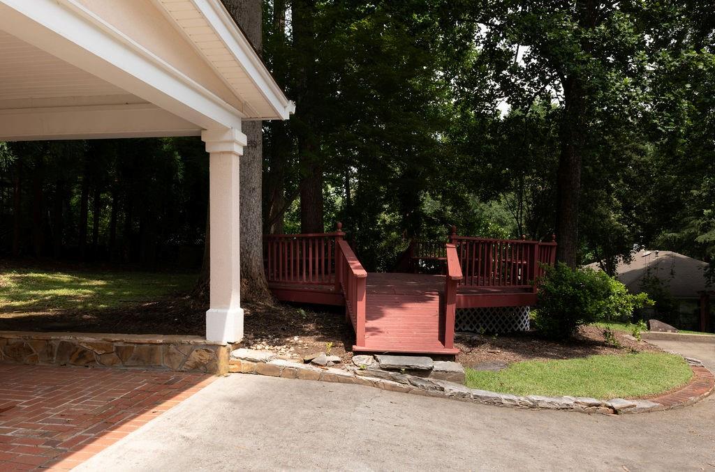 2631 Northside Drive NW