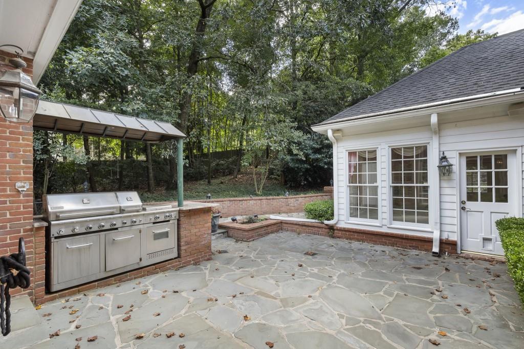 1120 Heards Ferry Road