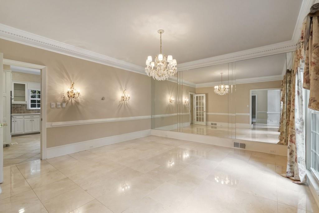 1120 Heards Ferry Road