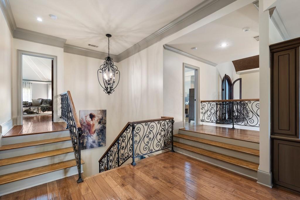 290 Ardsley Lane