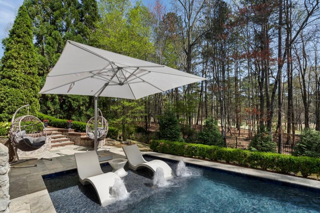 290 Ardsley Lane