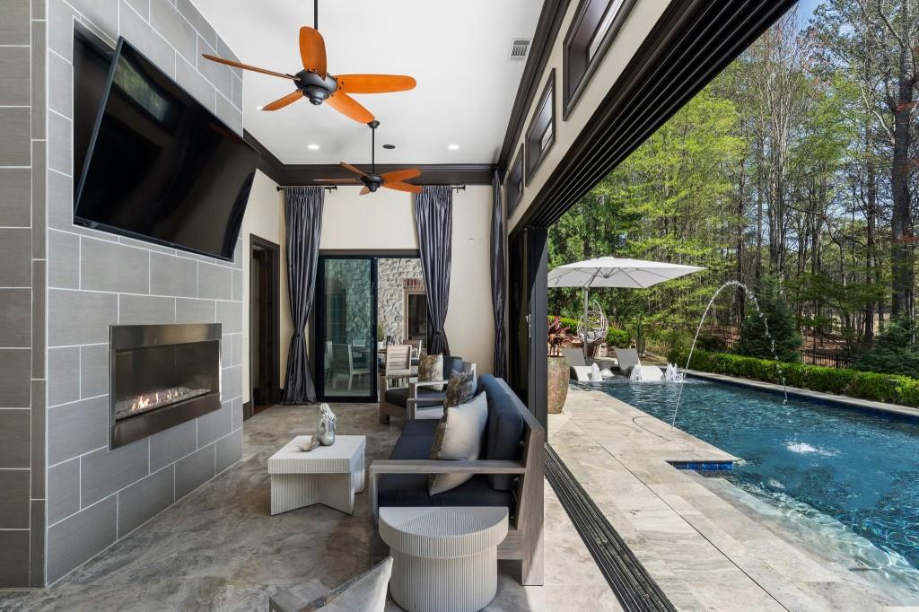 290 Ardsley Lane